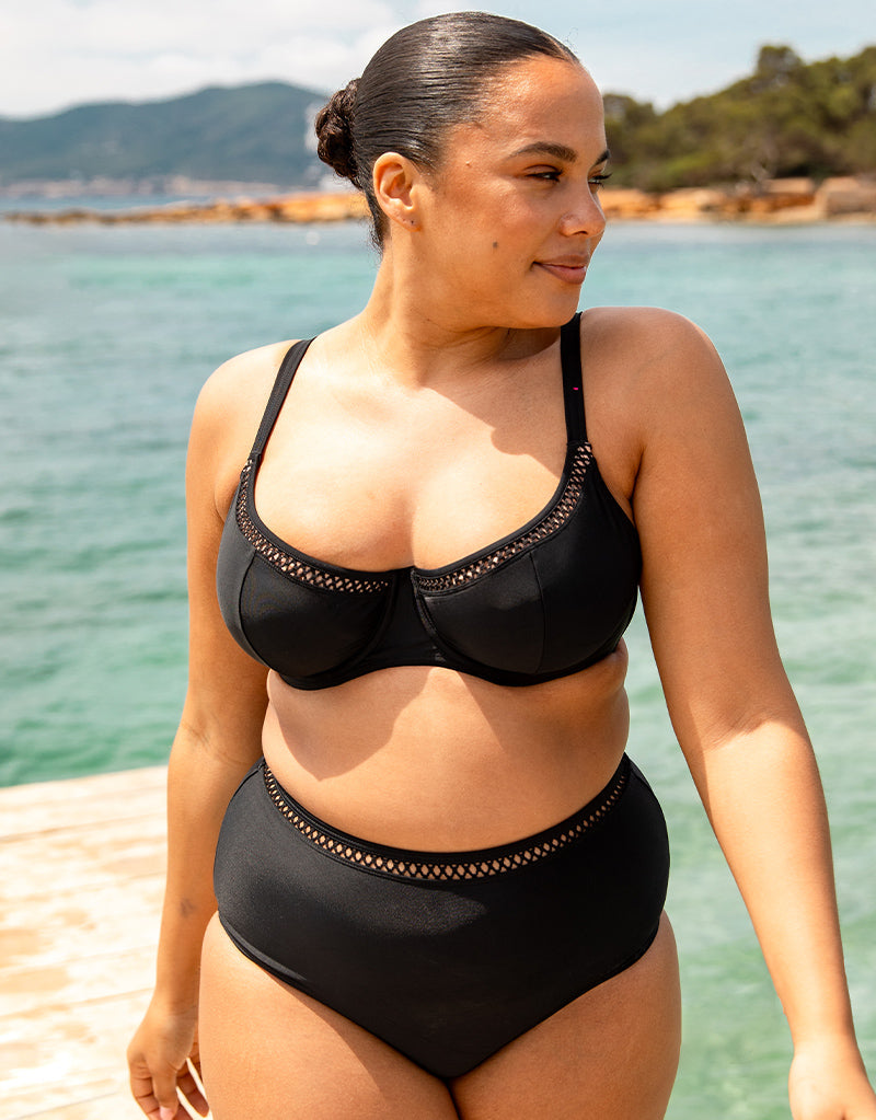 The Best Swimsuits for Girls With Extra Curves - EBONY