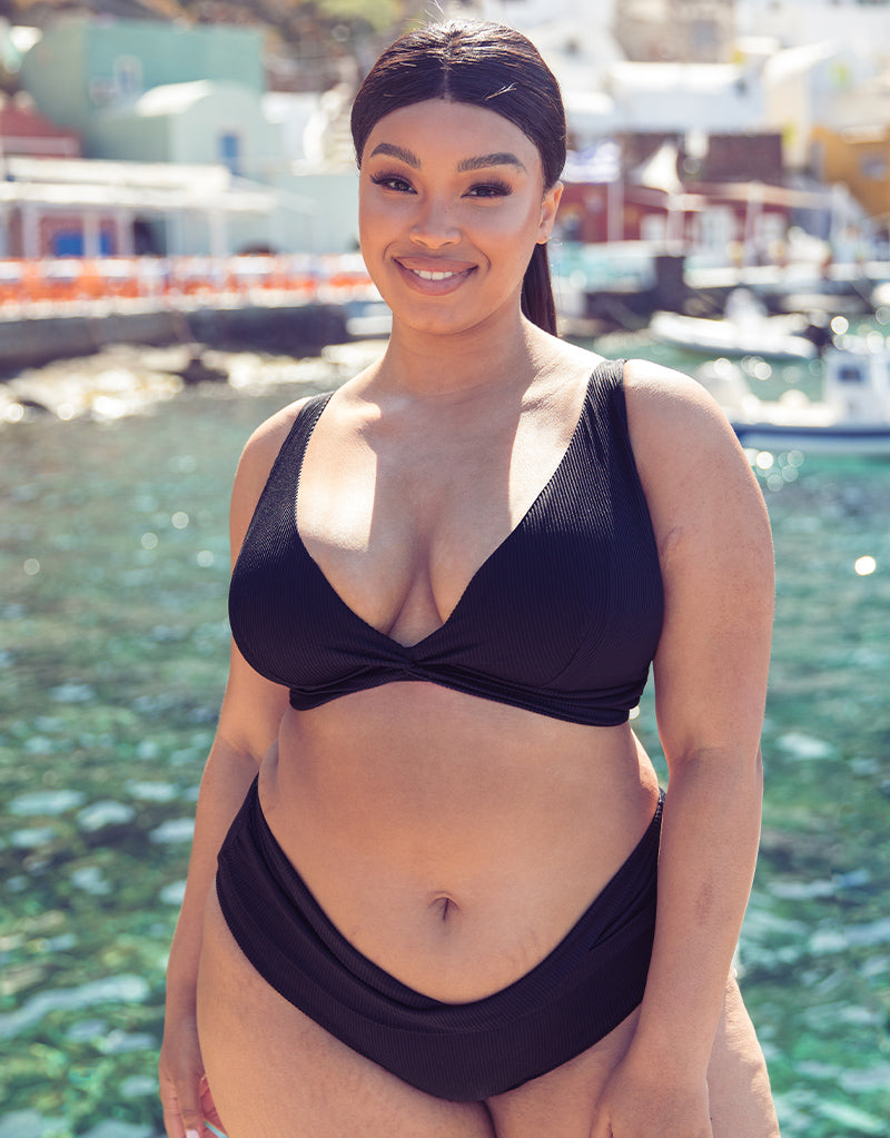 32G Bikini & Swimwear  Size 32G Swimsuit – Curvy Kate CA