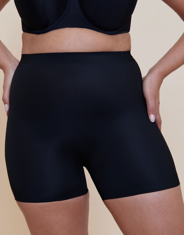 Magic Maxi Firm Control Short Black