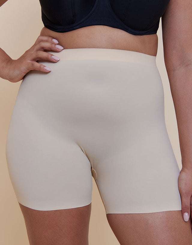 Magic Maxi Firm Control Short Latte Beige