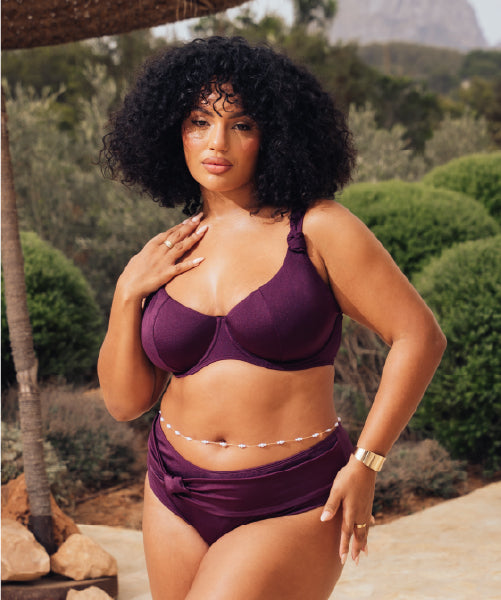  - Curvy Kate
