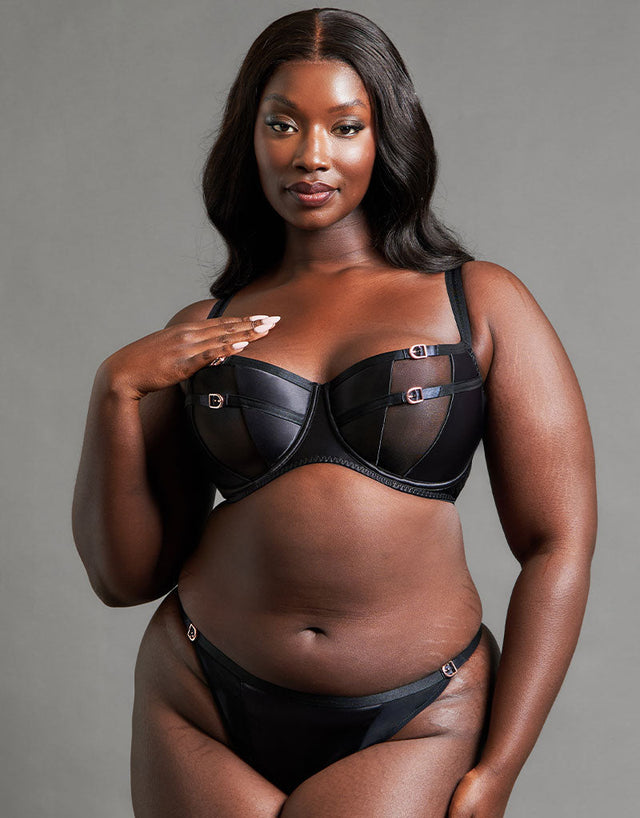 Scantilly Unbuckled Padded Half Cup Bra Black