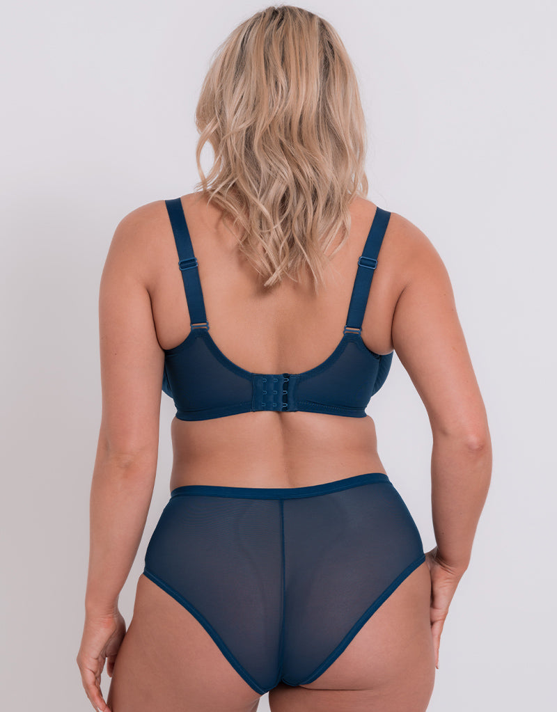 FitCheck] Curvy Kate WonderFully Full Cup Bra - 38JJ - Cups too big, but  band feels good. Where to go from here? : r/ABraThatFits